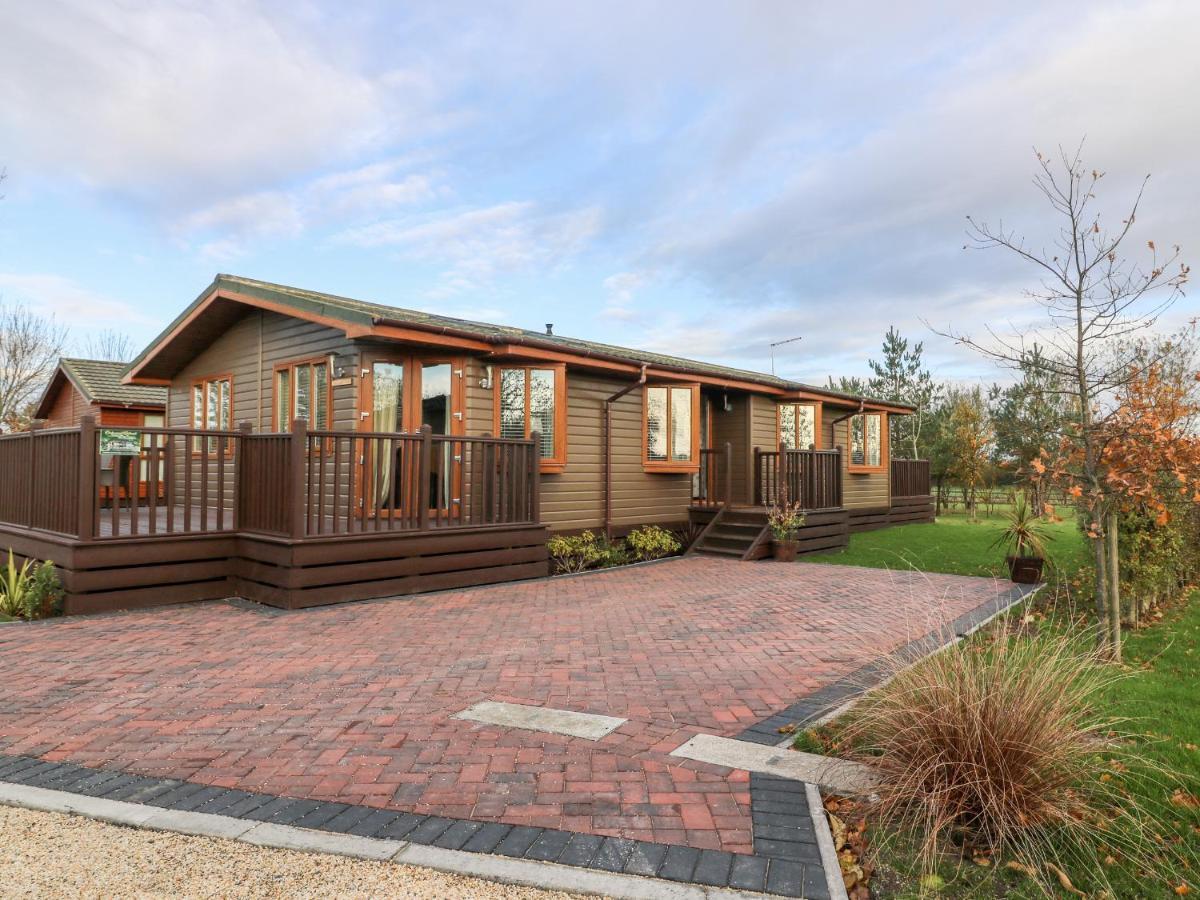 Oakwood Lodge ยอร์ค ภายนอก รูปภาพ